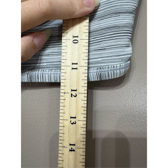 NWOT Lululemon Free To Be Wild *Light Support Sports Bra Size 6US - Picture 7 of 10